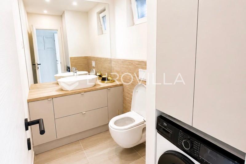 Kastel Novi, appartement de deux chambres récemment rénové - 8