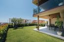 Istria, Novigrad, un apartamento de dos dormitorios en planta baja con jardín de 115 m², plaza de aparcamiento, piscina compartida - 8