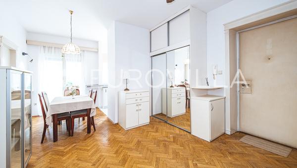 Zagreb, City Center - a well-appointed two-bedroom apartment with a total area of 57 m²