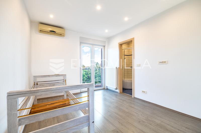 Zagabria, Maksimir, casa indipendente di 152 m² con giardino e garage. - 4