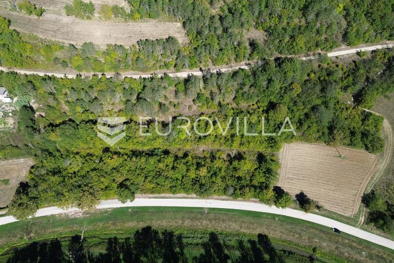 Oprtalj, Livade, utmerket investeringsmulighet, nær Motovun - 7