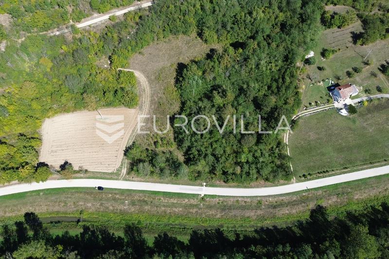 Oprtalj, Livade, utmerket investeringsmulighet, nær Motovun - 8