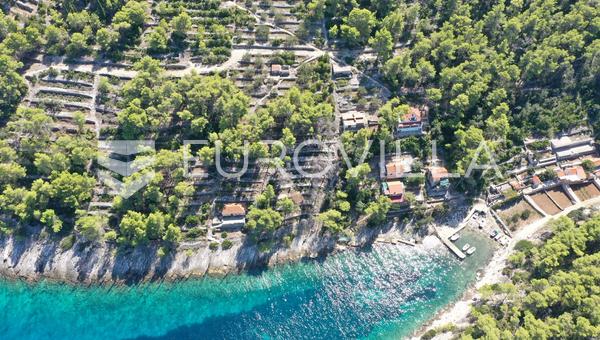 Korčula, Vela Luka, građevinsko zemljište 2.red uz more
