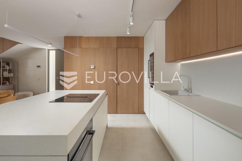 Istrien, Labin - top moderne villa C, opvarmet pool 48 m², 2386 m² anlagt have - 48