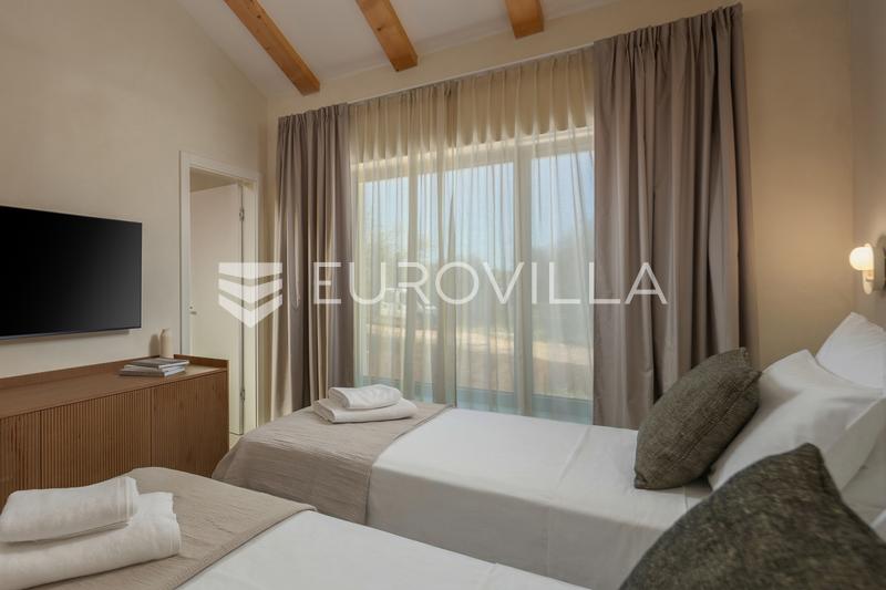 Istrien, Labin - top moderne villa C, opvarmet pool 48 m², 2386 m² anlagt have - 31