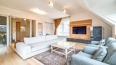 Zagreb, Salata, Zelenjak, um atraente apartamento de quatro quartos em dois pisos de 119 m²