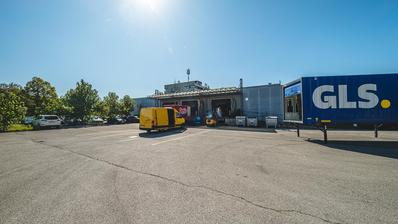 Zagreb, Borongajska 1.000 m² Almacén en un edificio de oficinas con aparcamiento
