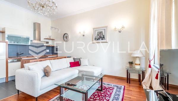 Záhřeb, Centrum, Teslina, krásný dvoupokojový byt, čistá podlahová plocha 74 m² - TOP lokalita