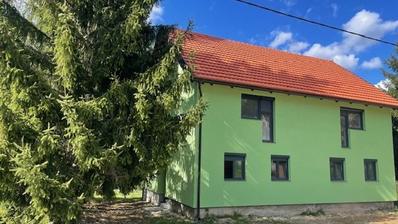 Ogulin, Bjelolasica - Totalrenoverat hus, bruttoarea 260 m²