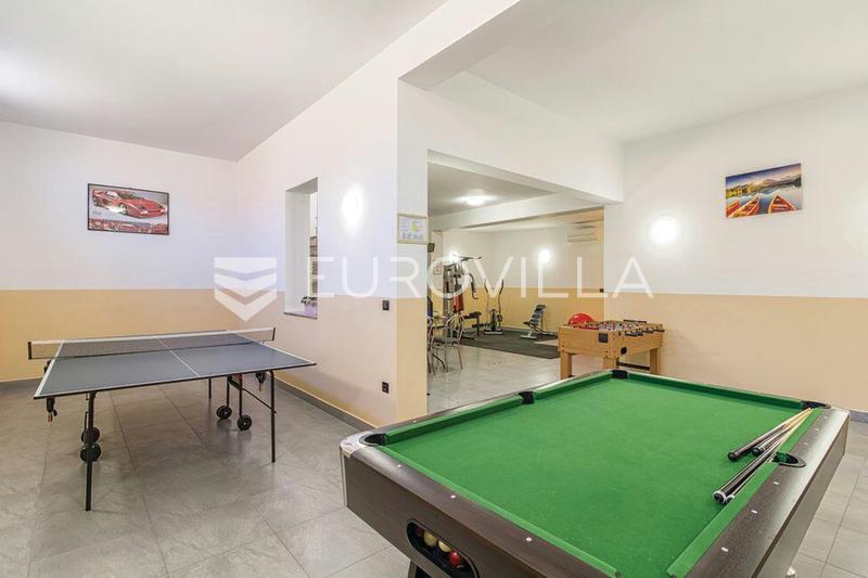 Luksus familiehus med pool i Jadreski, Liznjan - 32