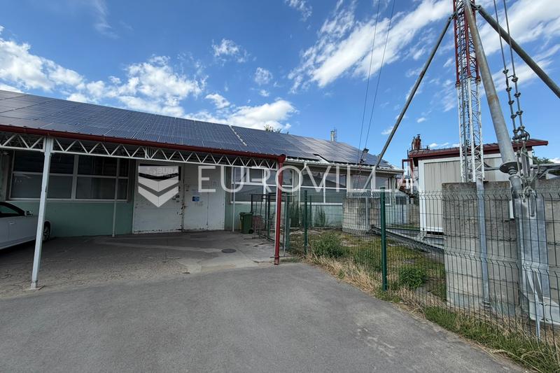 Đakovo, Industrijska zona, 4 hale/poslovna prostora i građevinsko zemljište - 19