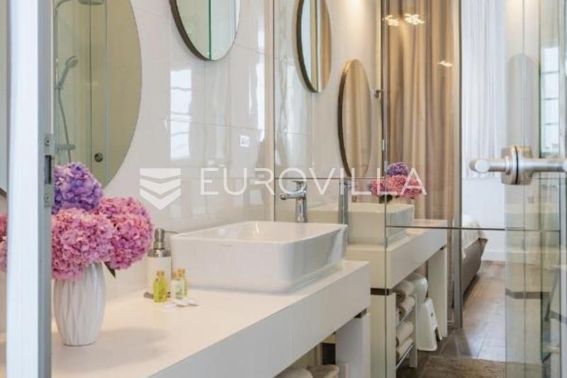 Opatija, Centar, 5 luksuzno uređenih apartmana s uhodanim poslovanjem, investicijska prilika - 4