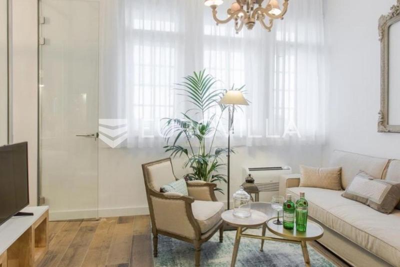 Opatija, Centar, 5 luksuzno uređenih apartmana s uhodanim poslovanjem, investicijska prilika - 13