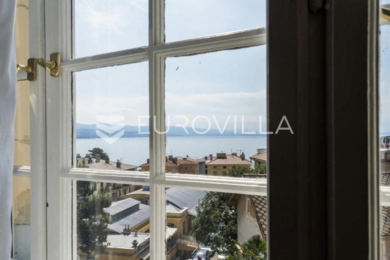Opatija, Centar, 5 luksuzno uređenih apartmana s uhodanim poslovanjem, investicijska prilika - 11