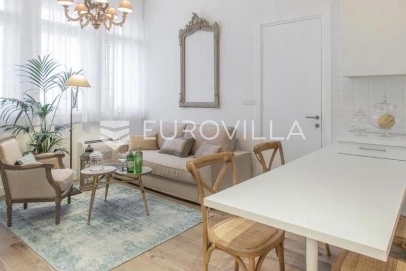Opatija, Centar, 5 luksuzno uređenih apartmana s uhodanim poslovanjem, investicijska prilika - 15