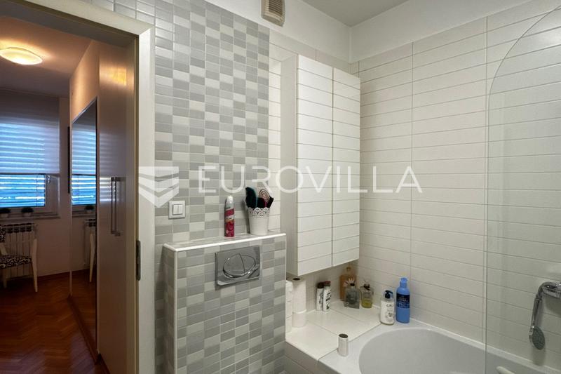 Zagreb, Maksimir, Svetice, 4-room apartment, 105 m², with a loggia. - 13
