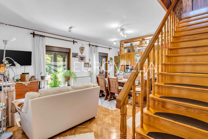 Gornja Stubica, Banscica - Privat ejendom på 8.489 m² med hus og to damme - 16