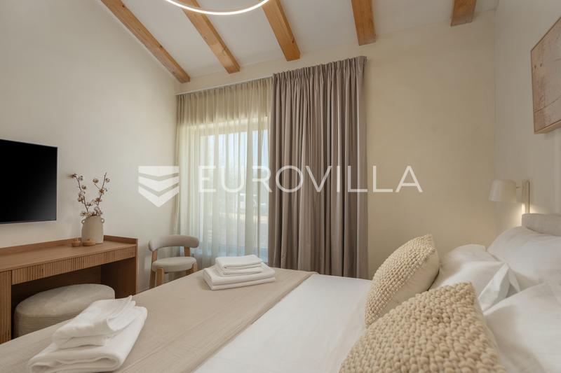 Istrien, Labin - top moderne Villa A, beheizter Pool 48 m², 2710 m² Landschaftsgarten - 42