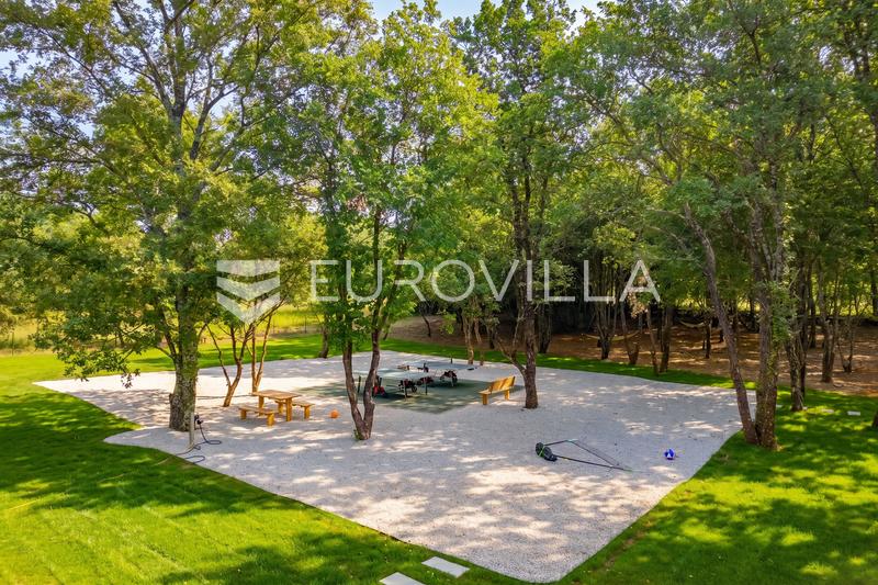 Istrien, Labin - top moderne Villa A, beheizter Pool 48 m², 2710 m² Landschaftsgarten - 11