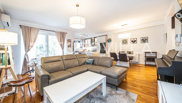 Zagreb, Mlinovi, nydelig treroms leilighet med hage og 2 parkeringsplasser, 108,86 m²