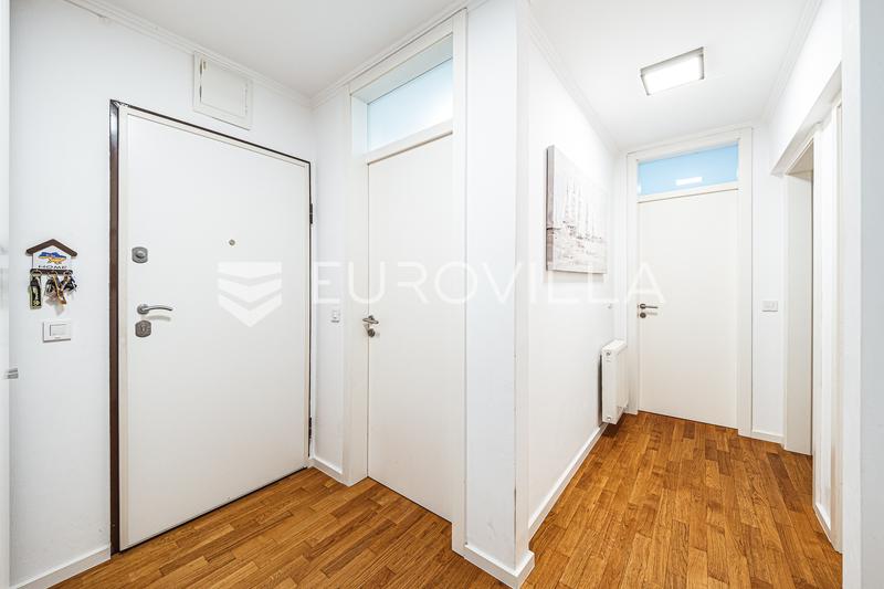 Zagreb, Mlinovi, kaunis kolmen huoneen huoneisto puutarhalla ja 2 autopaikalla, 108,86 m² - 17