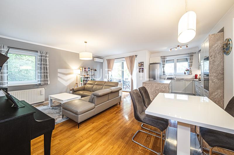 Zagreb, Mlinovi, kaunis kolmen huoneen huoneisto puutarhalla ja 2 autopaikalla, 108,86 m² - 4