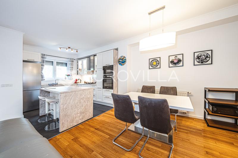 Zagreb, Mlinovi, kaunis kolmen huoneen huoneisto puutarhalla ja 2 autopaikalla, 108,86 m² - 6