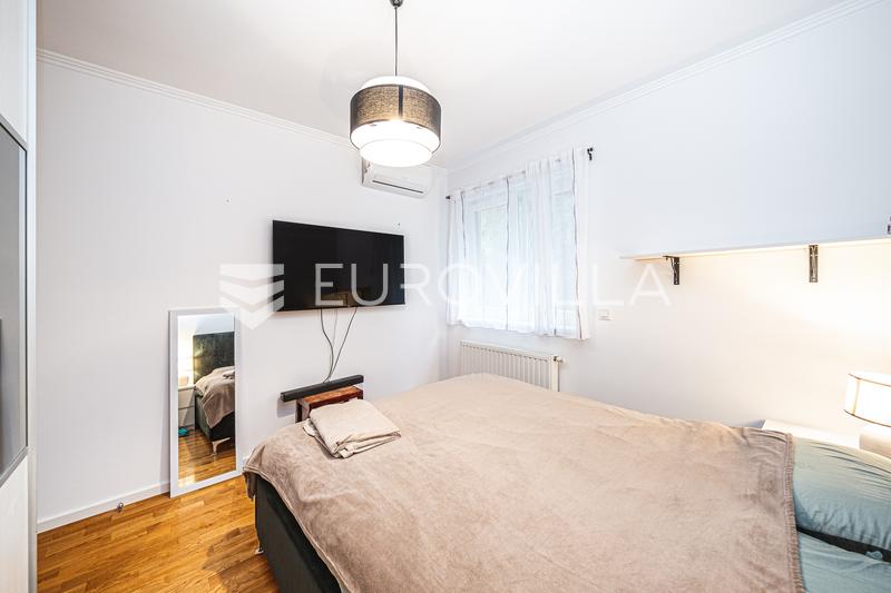 Zagreb, Mlinovi, kaunis kolmen huoneen huoneisto puutarhalla ja 2 autopaikalla, 108,86 m² - 13