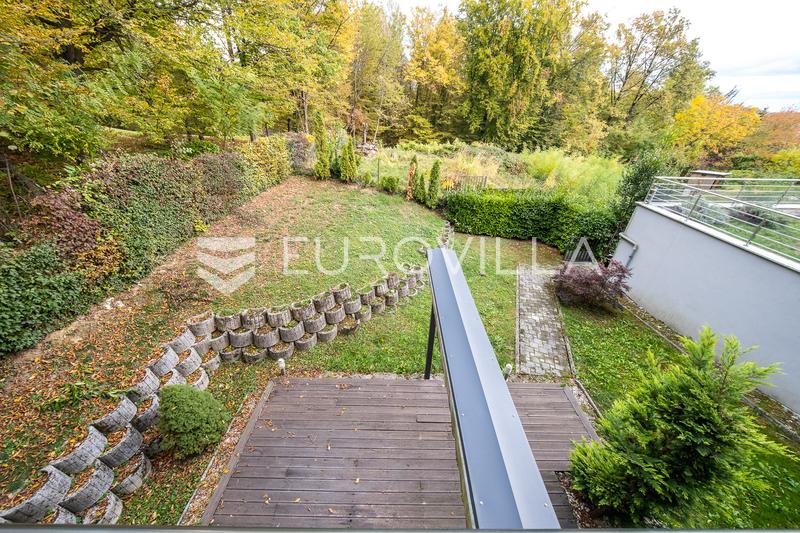 Zagreb, Mlinovi, kaunis kolmen huoneen huoneisto puutarhalla ja 2 autopaikalla, 108,86 m² - 24
