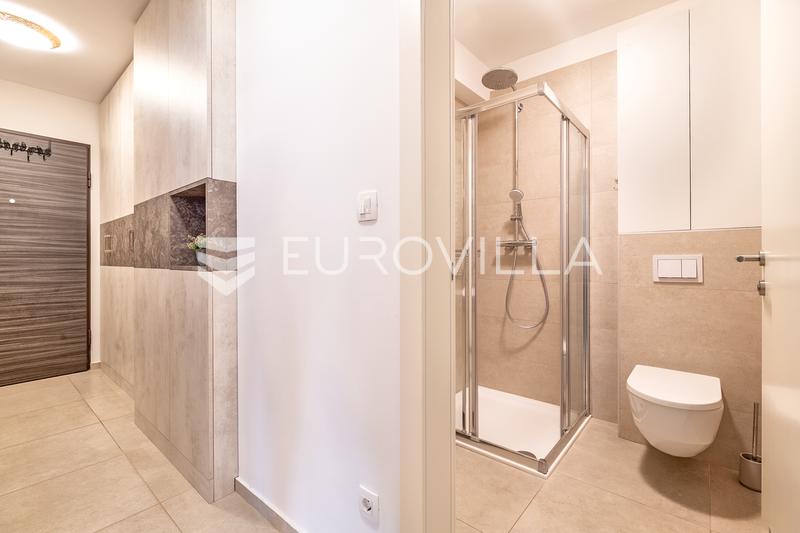 Zagreb, Vrapče, Bolnička, luksuzan četverosoban stan s vrtom 140 m², garaža - 6