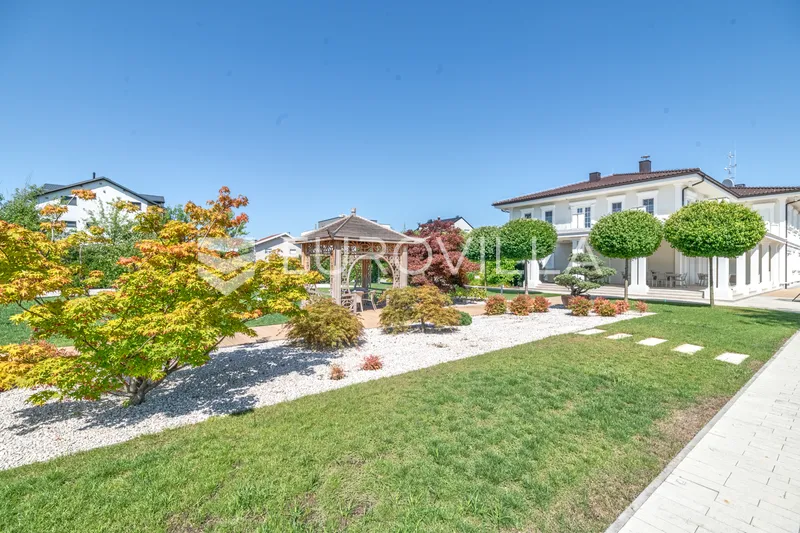 Zagreb, Blato, luksuzna villa 1200 m² s bazenom na imanju od 6.750 m² 26