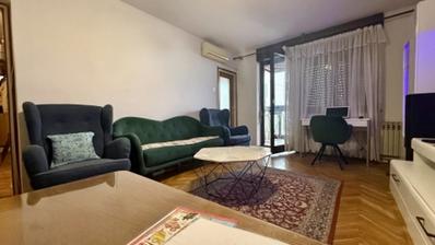 Rijeka, Kozala, stan površine 80 m², lođa, pogled