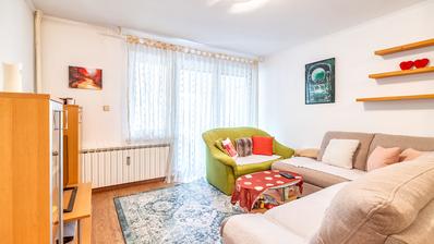 Velika Gorica, fonksiyonel iki yatak odalı daire 62 m²