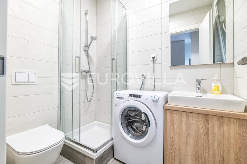 Zagreb, Aşağı Şehir, yeni tadilatlı işyeri, alanı 82,40 m² - 6