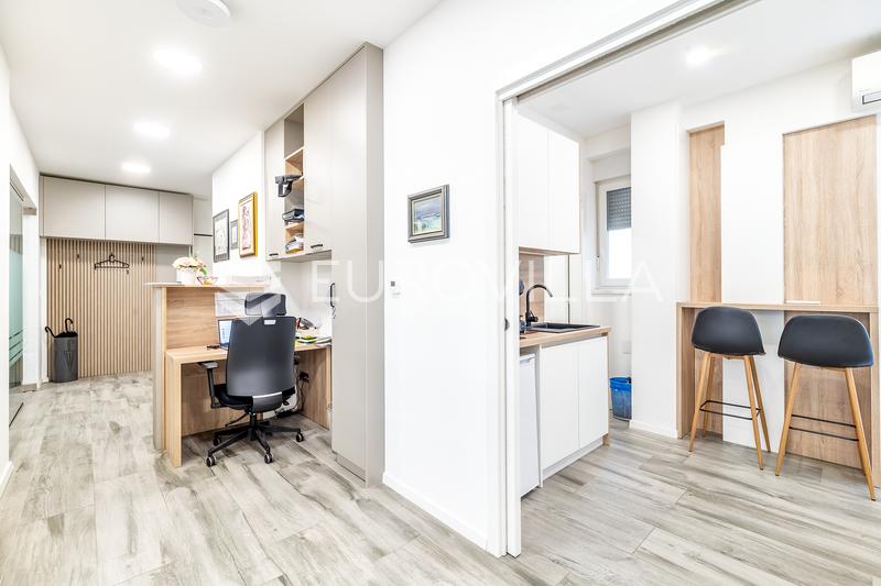 Zagreb, Aşağı Şehir, yeni tadilatlı işyeri, alanı 82,40 m² - 4