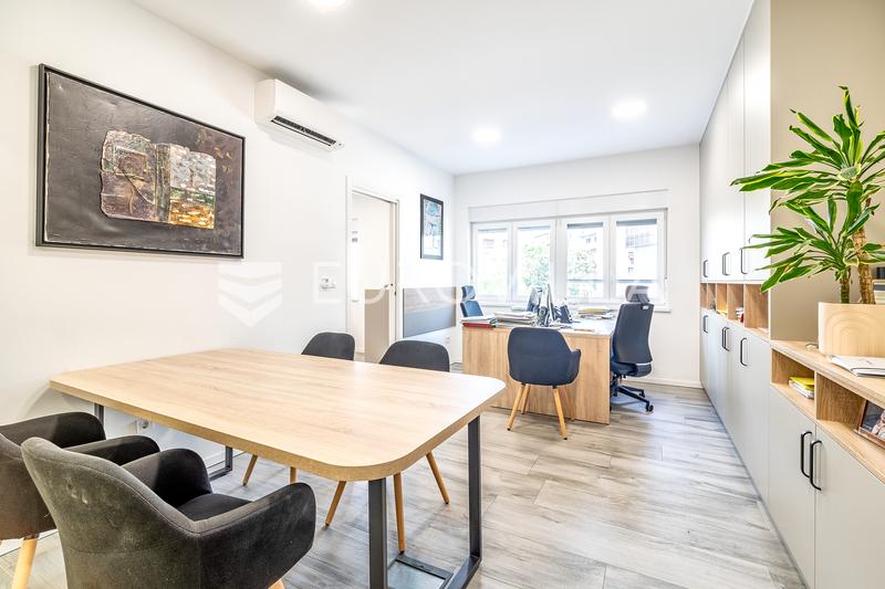 Zagreb, Aşağı Şehir, yeni tadilatlı işyeri, alanı 82,40 m² - 1