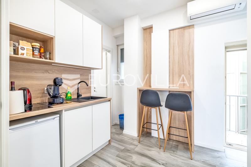 Zagreb, Aşağı Şehir, yeni tadilatlı işyeri, alanı 82,40 m² - 5