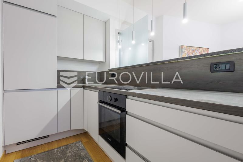 Centre de Pula, Appartement moderne, une combinaison de confort et d'emplacement de choix - 6