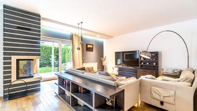 Zagreb, Blato, moderna samostojeća kuća 205 m²
