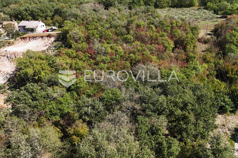 Istra, Vižinada, građevinsko zemljište 4.410 m² s panoramskim pogledom na more - 4