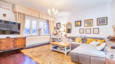Zagreb, BROZOVA, prostran trosoban stan, 80 m², balkon i parkirno mjesto