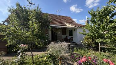 Đakovo, Centar, kuća 80 m² na odličnoj lokaciji