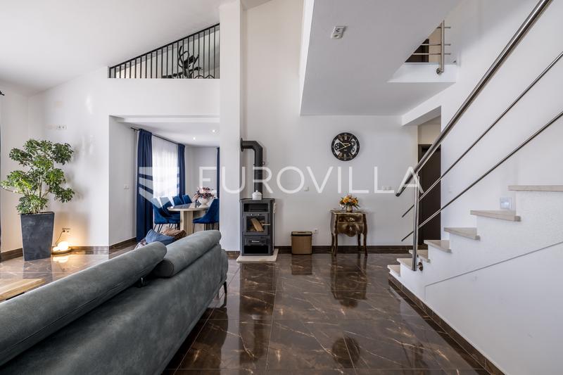 Kaštel Stari, attractive house with a swimming pool in a quiet location - 22