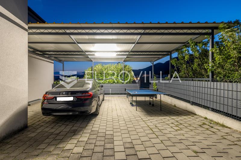 Kaštel Stari, attractive house with a swimming pool in a quiet location - 48