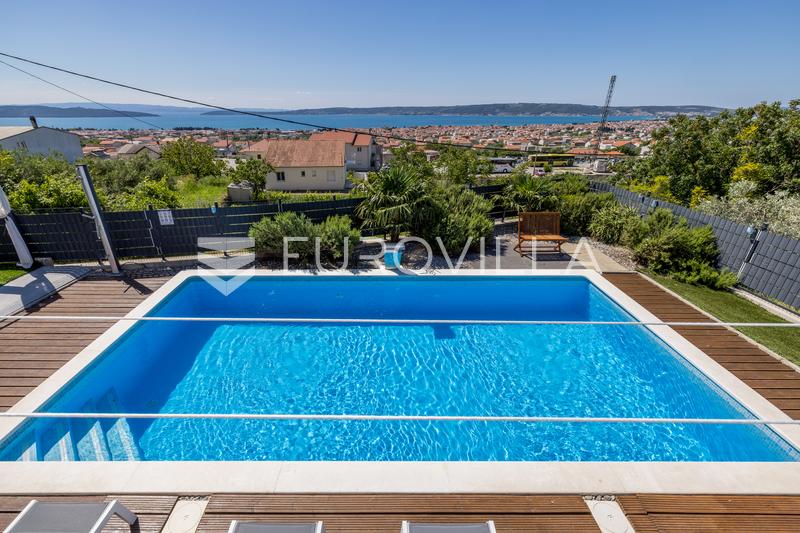 Kaštel Stari, attractive house with a swimming pool in a quiet location - 32