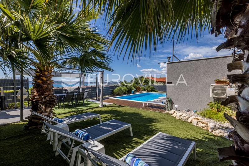 Kaštel Stari, attractive house with a swimming pool in a quiet location - 40