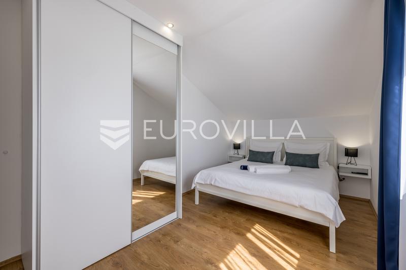 Kaštel Stari, attractive house with a swimming pool in a quiet location - 10