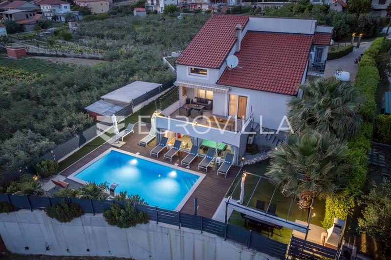 Kaštel Stari, attractive house with a swimming pool in a quiet location - 49