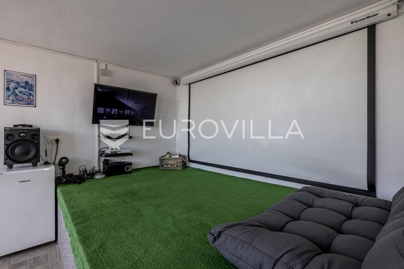 Kaštel Stari, attractive house with a swimming pool in a quiet location - 36