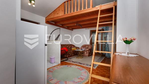 Crikvenica, tengerre néző, bútorozott lakás 41.95 m²